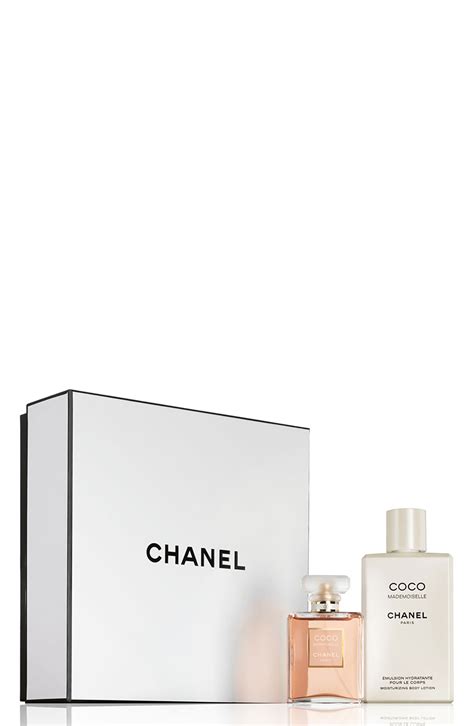 set de perfume coco chanel|macy's chanel mademoiselle gift set.